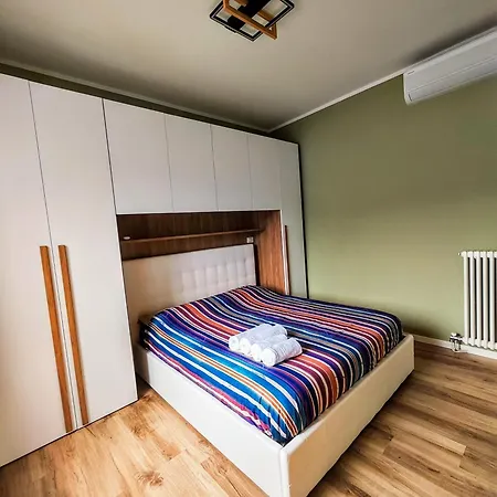 Villa Laguna Blu - Da Sogno Con Idromassaggio Panoramico Sul Di