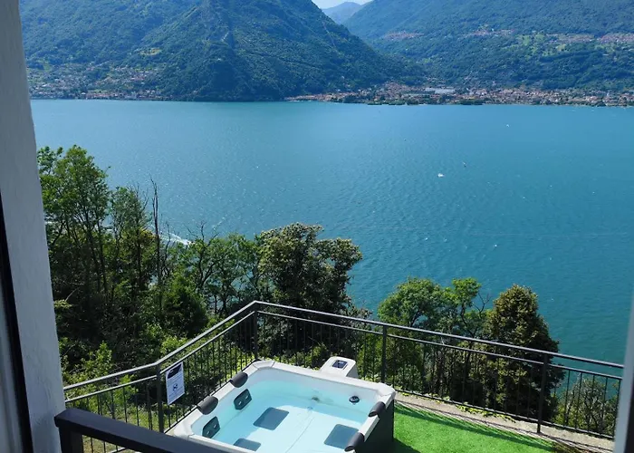 Laguna Blu - Da Sogno Con Idromassaggio Panoramico Sul Di Villa