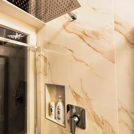 Laguna Blu - Da Sogno Con Idromassaggio Panoramico Sul Di * Colico