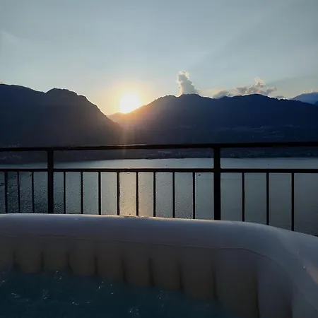 Villa Laguna Blu - Da Sogno Con Idromassaggio Panoramico Sul Di