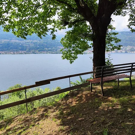 Villa Laguna Blu - Da Sogno Con Idromassaggio Panoramico Sul Di Colico