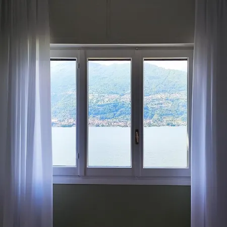 Villa Laguna Blu - Da Sogno Con Idromassaggio Panoramico Sul Di Colico