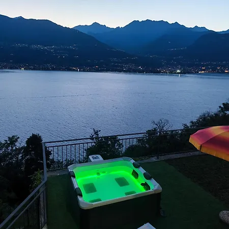 Laguna Blu - Da Sogno Con Idromassaggio Panoramico Sul Di Villa