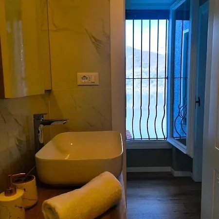 Laguna Blu - Da Sogno Con Idromassaggio Panoramico Sul Di Villa